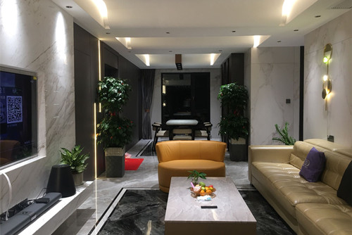 莆田市金域?yàn)懮浆F(xiàn)代簡(jiǎn)約風(fēng)格四居室裝修案例